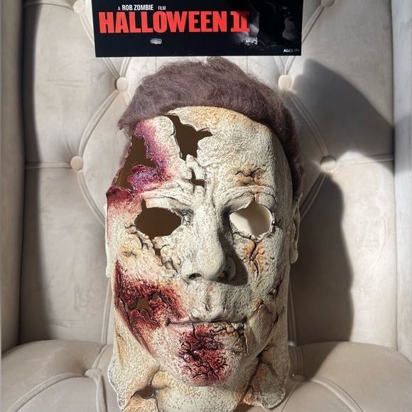Michael Myers Dream Latex Mask - New Halloween II 2009 Movie ($FIRM) - Picture 8 of 9